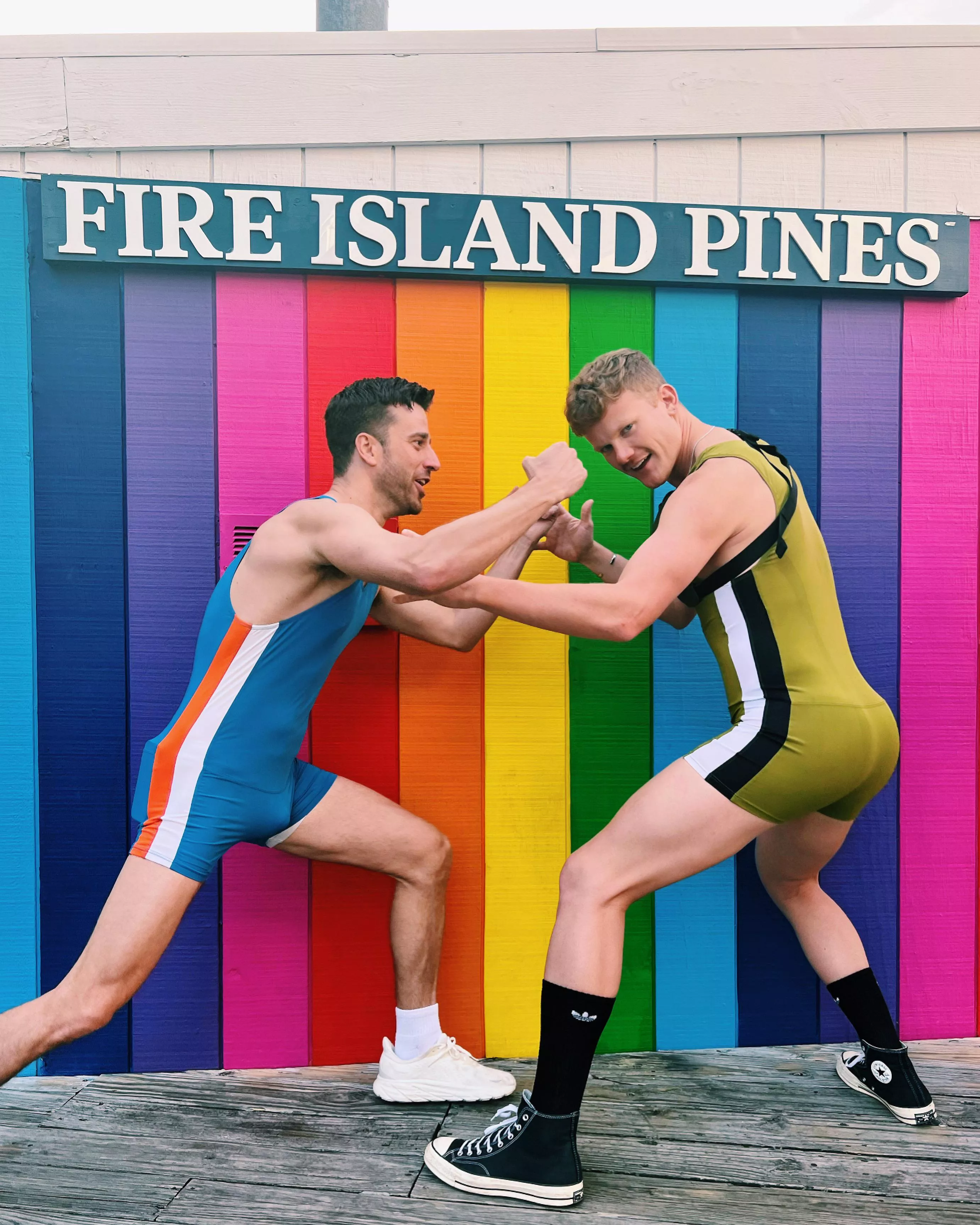 Choose your fighter 🤼‍♀️