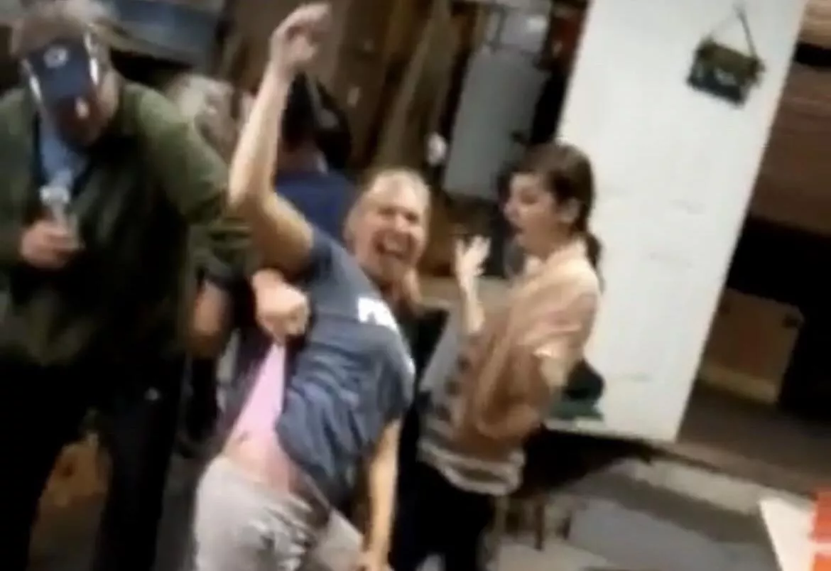 Does anyone have this vid?