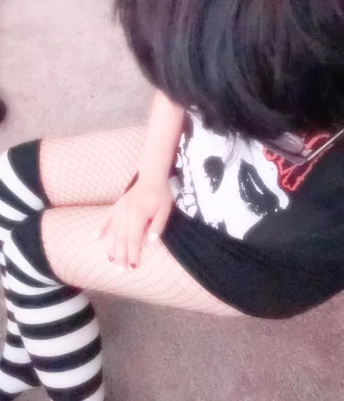 First time posting onto this sub! Hope you guys enjoy :3