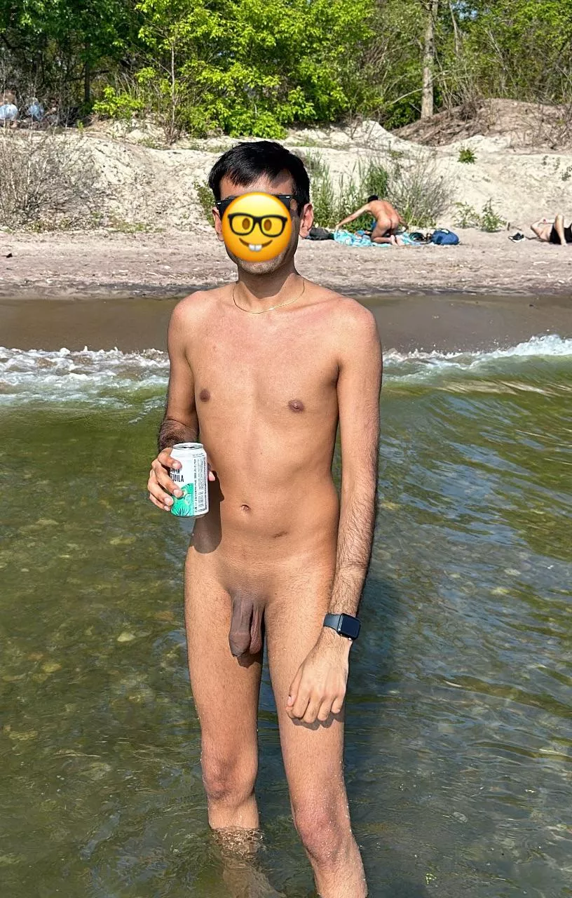 first visit to Toronto’s nude beach for the year 