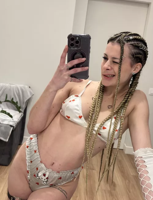 I'm in the mood to fool around today.