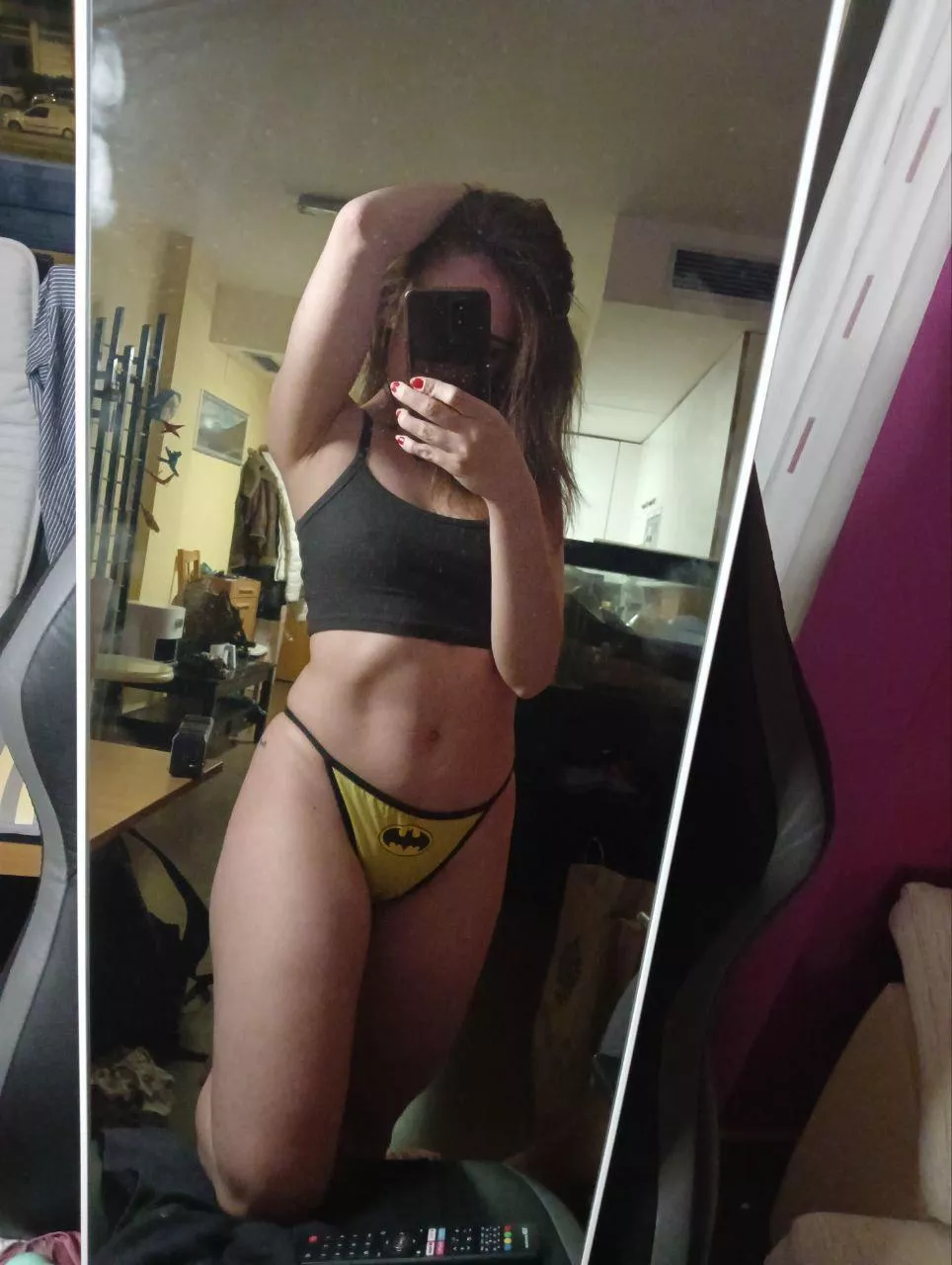 Let me be your batgirl [F]