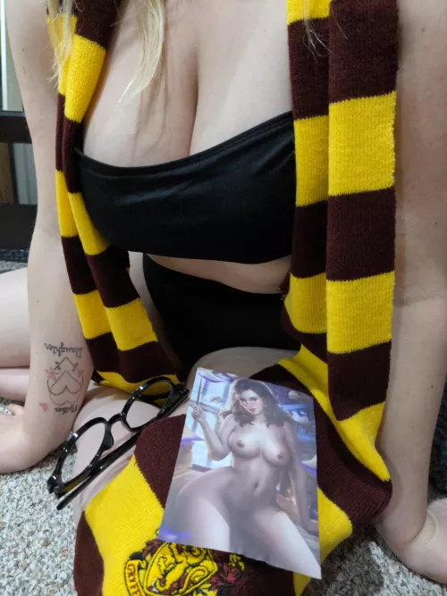 Looking for your wand 💦