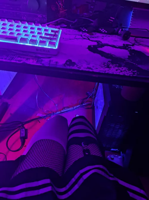 My first pic here >///////////<