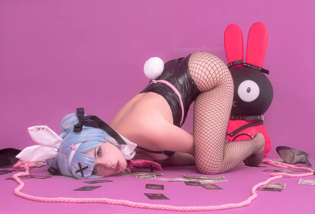 Rabbit Hole from [Hatsune Miku] by CaterpillarCosplay