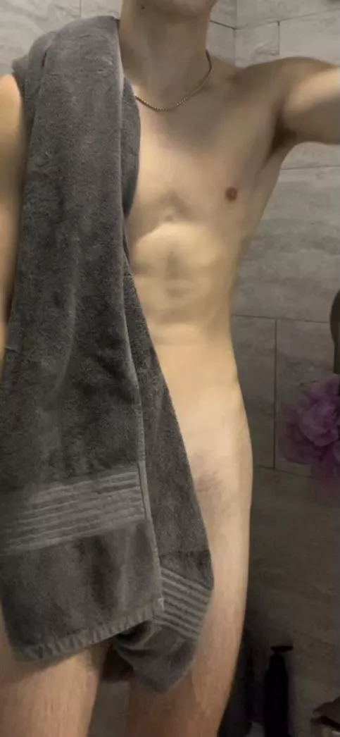 ready to hit the gym showers m18