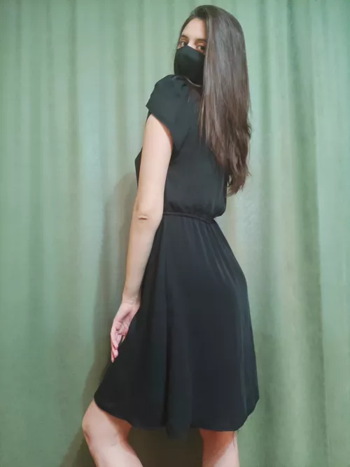 Should I wait for you at my house now