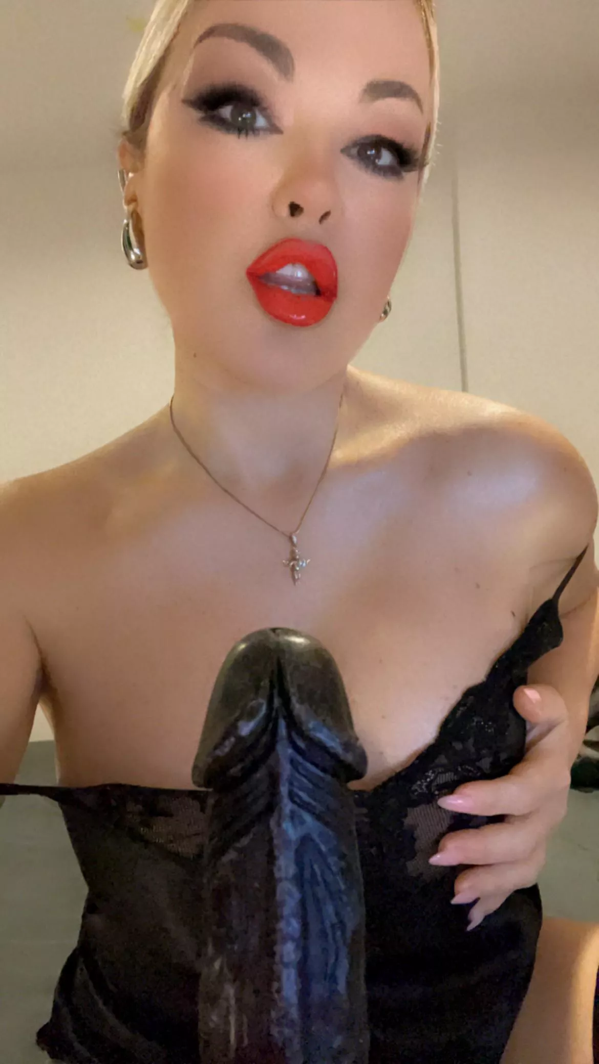 Want a small talk with my friend?