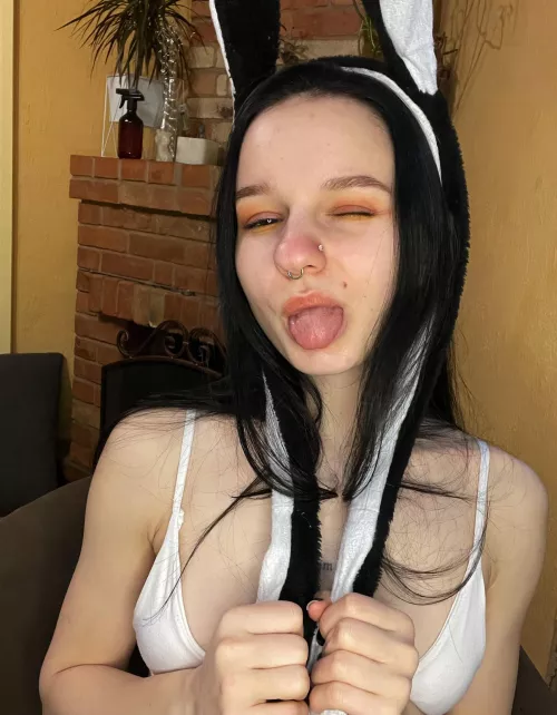 Who likes a mischievous mood