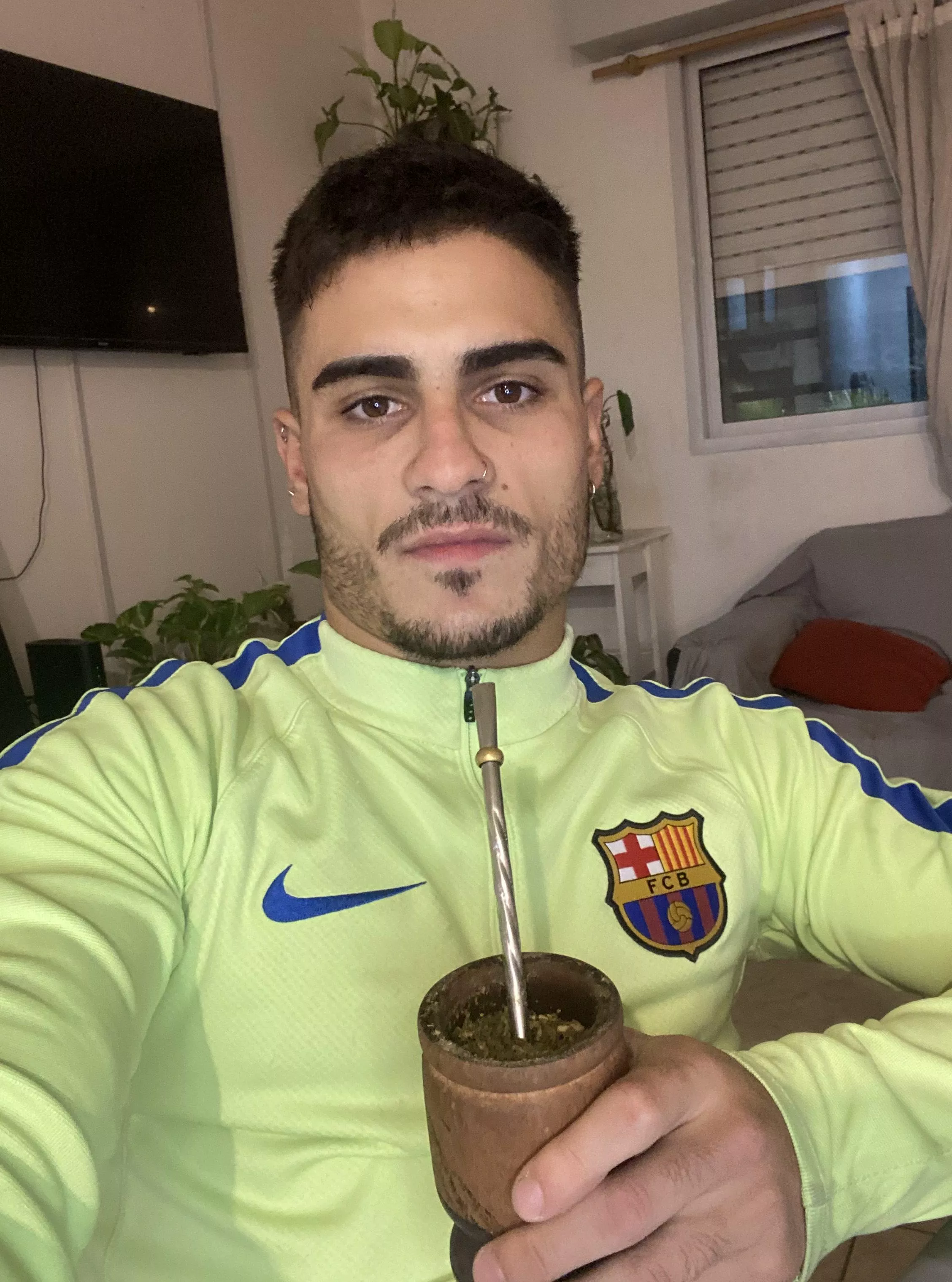 Yerba mate, me, and a mild gay vibe