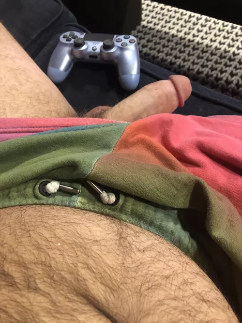 33 which one you playin’ with?hmu