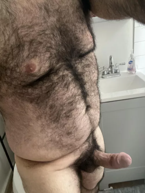 [38] Shower Buddies?