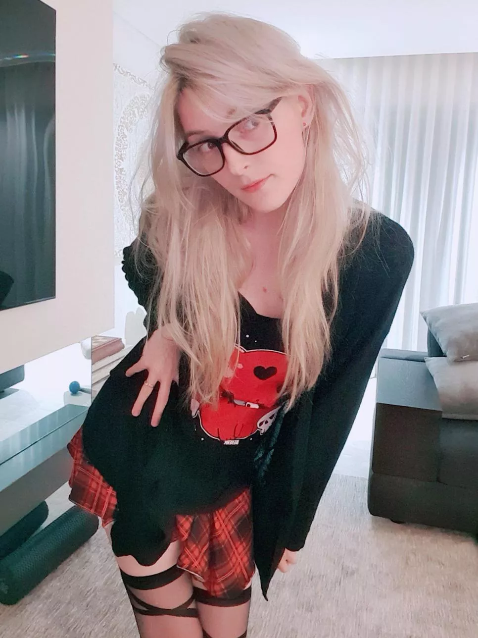 Don't mind me blessing the timeline 😇