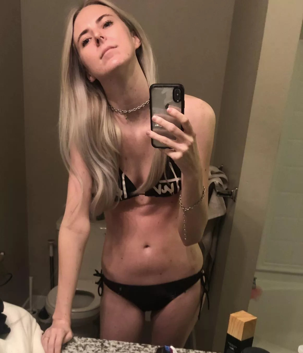 Emo-kini