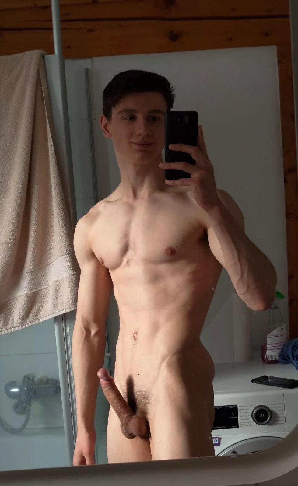 fresh out the shower 🚿