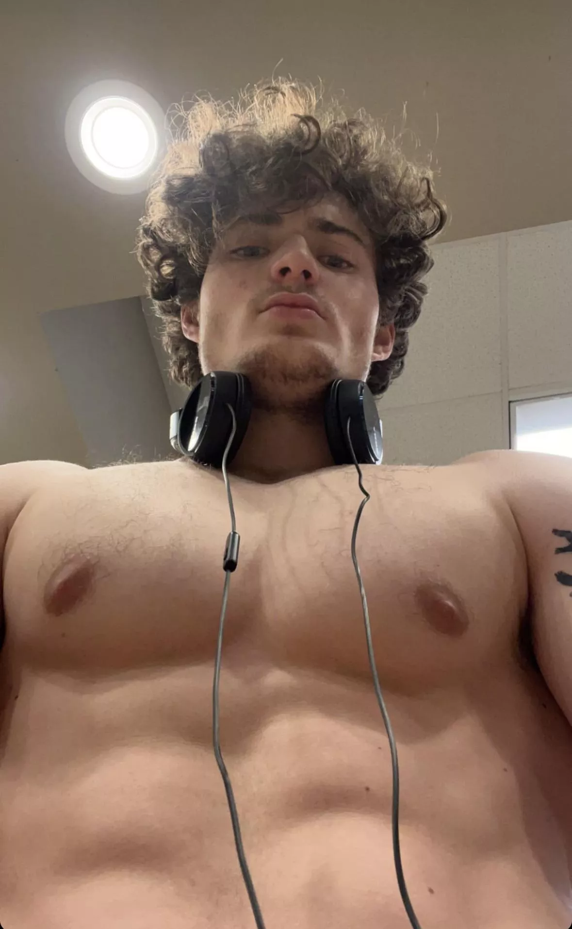 From the waist up, do you think I’m a top or a bottom?