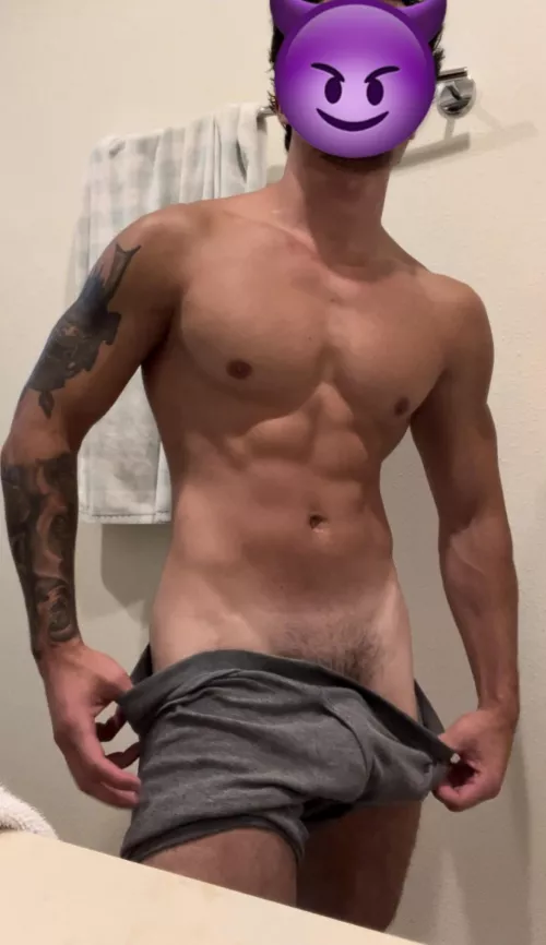 Funky angle but check out my V ;)