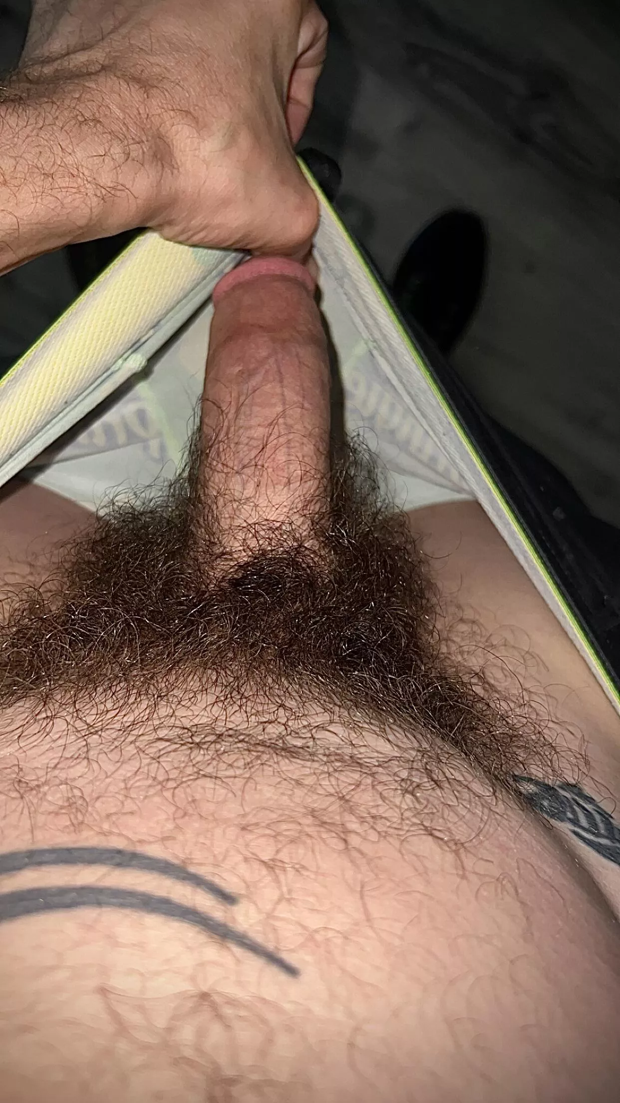 Givin’ him some air 🥵