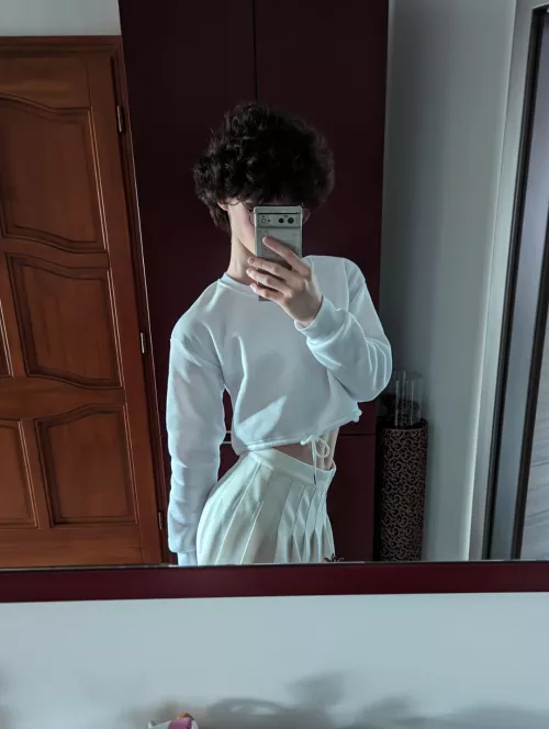 Haiii, I love white u too?