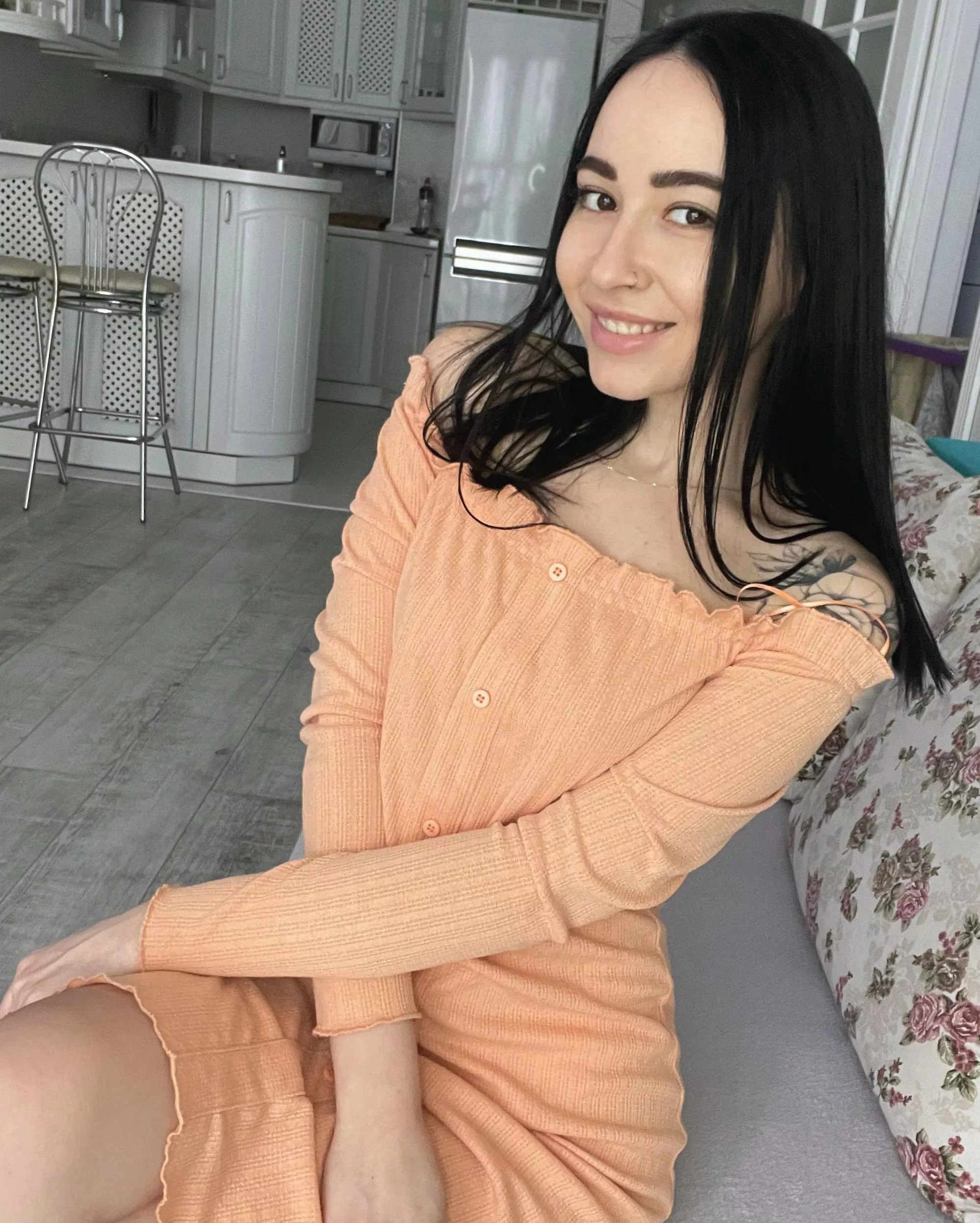 Have a taste 👅🍑