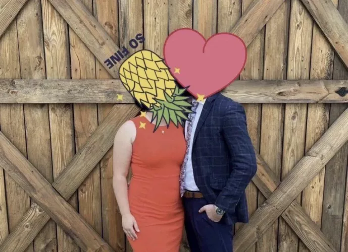 Hi loves 💛 hubby and I are looking for someone again! Virtual or in person, we travel all the time!