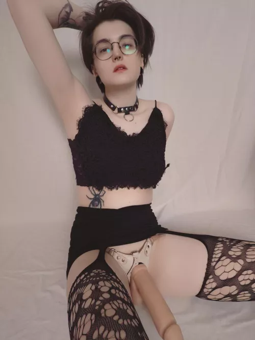 Mistress needs obedient and tight ass