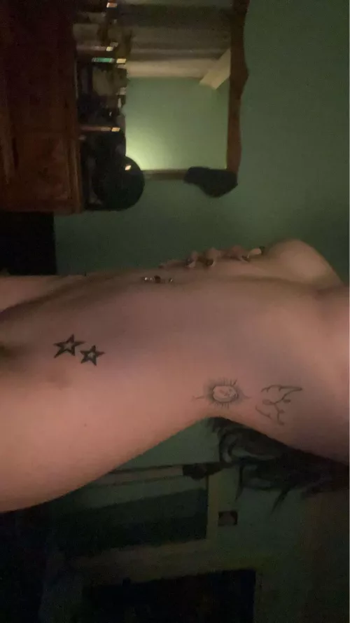 My waist has gotten so tiny recently 