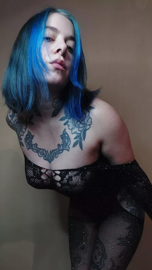 Take me out of this net and into your mouth