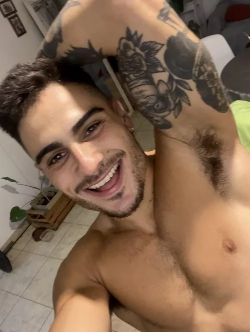 Dare you to lick my armpits clean!