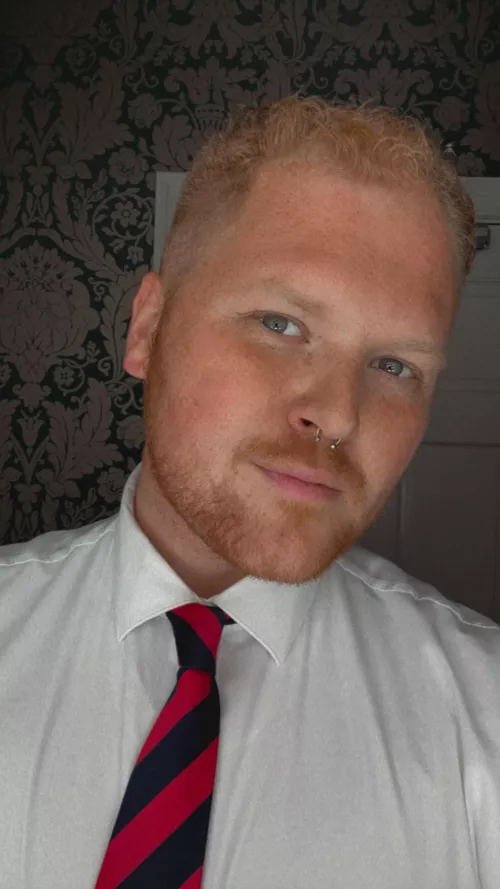 Got my hair cut today 🖤