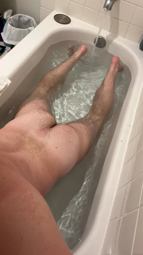 I heard we like hairy butts