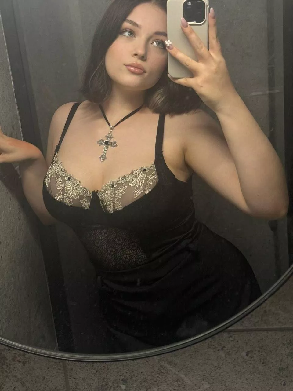 I know I'm one of those classy girls you like