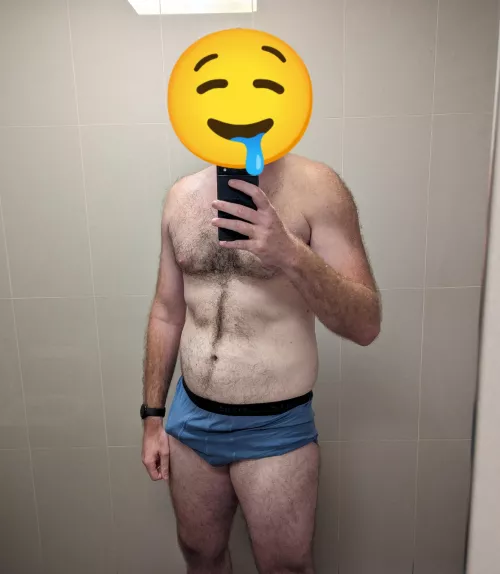 I love this colour on me