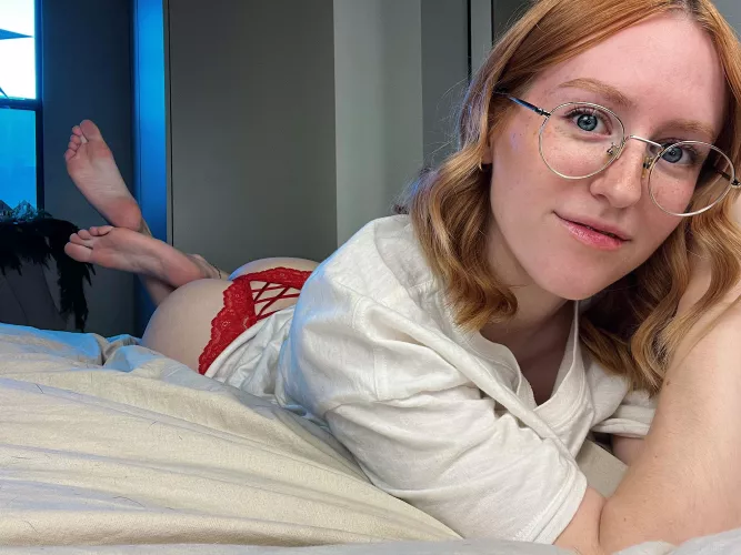 [IRTR] how do I look with glasses . Be honest