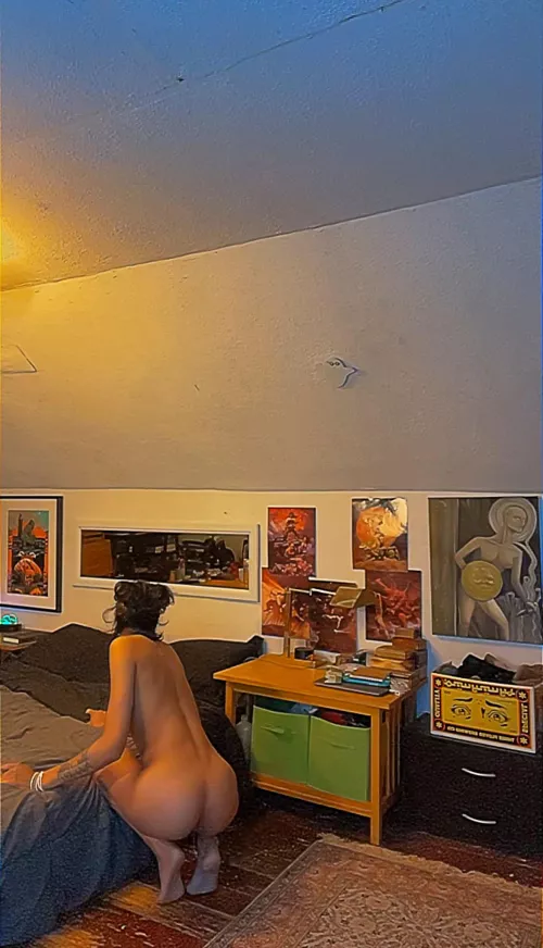 Keeping my room clean helps me stay focused 