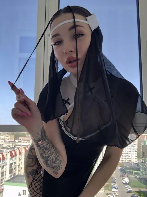 Let's play together. Please me daddy