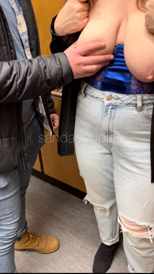 Letting a complete stranger grope me at college campus [IMG]