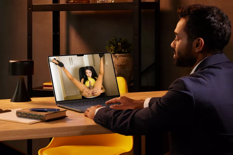 ohhh my Dad found out I'm on reddit.