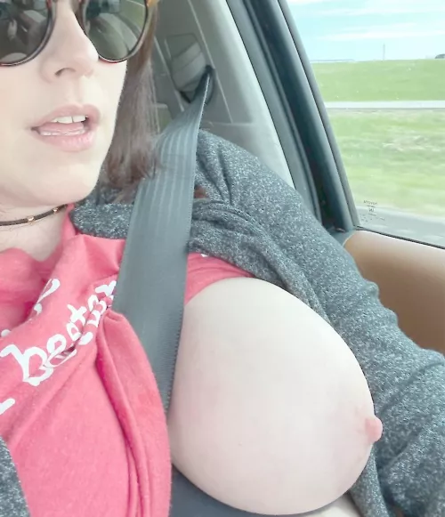 PSA! A(L)ways wear your seat belt!