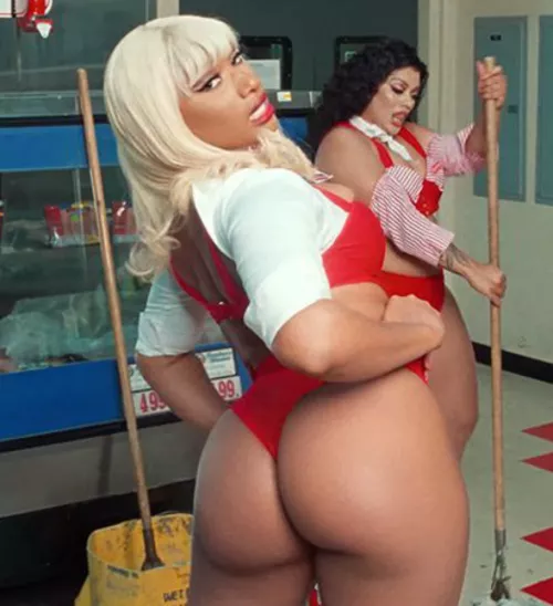 She may not be a 10 like Margot Robbie or Megan Fox but damn is she a 9