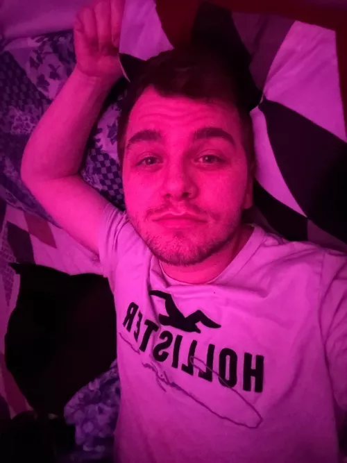 So who’s horny and wants to stroke. Where’s the actual straight guys that are actually curious. Let me show you the way.. church boys are welcome too to nut with me in a giant circle jerk chat 👀👀 snap is mick_martino have a nice dick and be hot