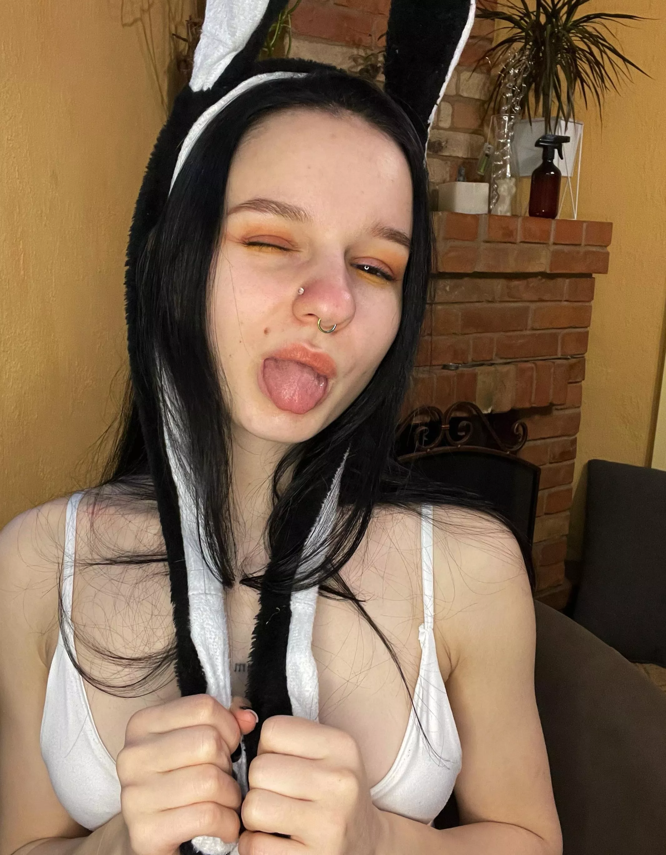 Who likes a mischievous mood