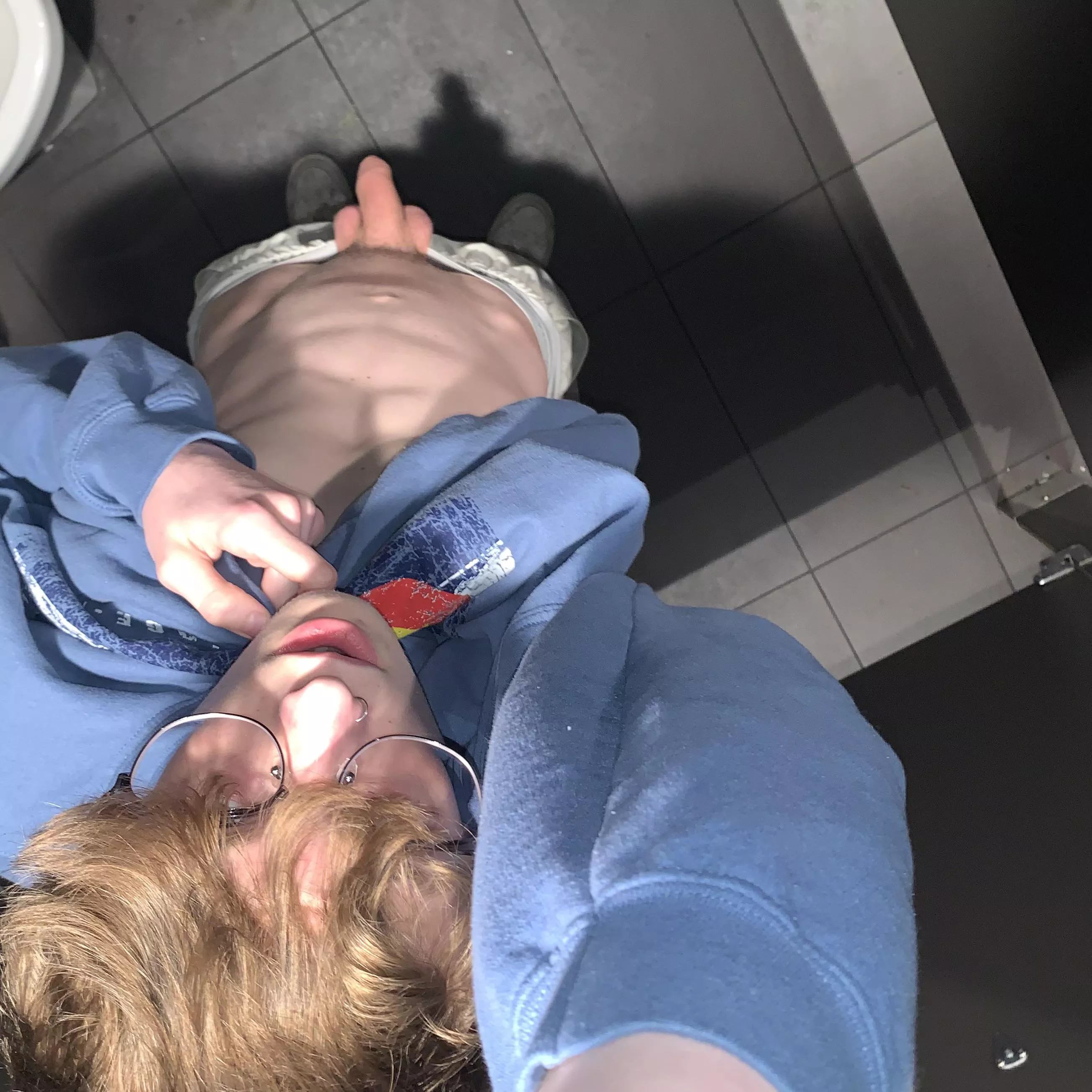 18 quicky in the McDonald’s stall 