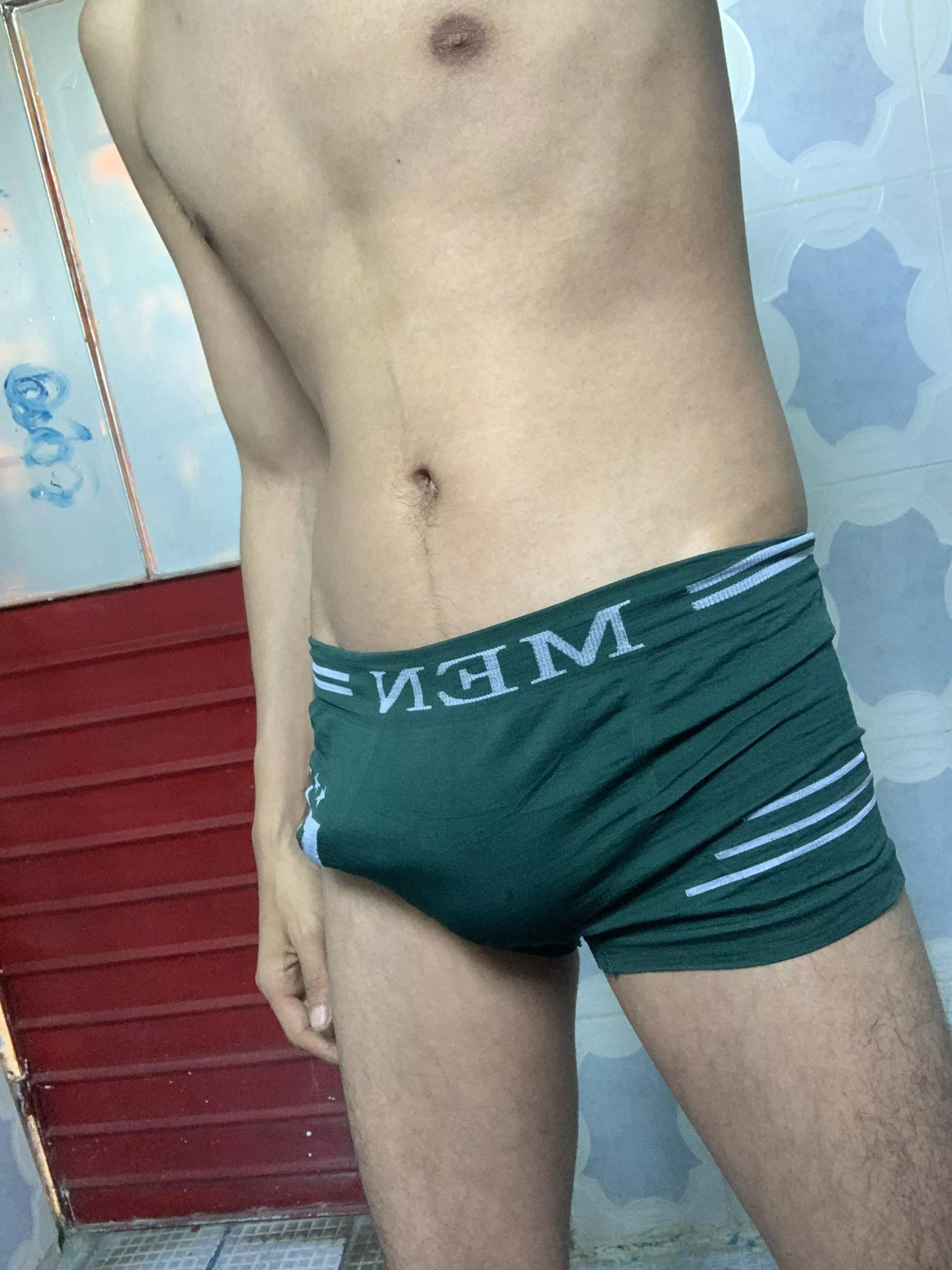 [19] a mild Mexican here🥵😈🤤