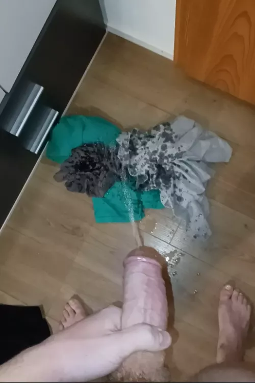 19 looking for someone around my age to chat with and trade some stuff please hmu with your asl