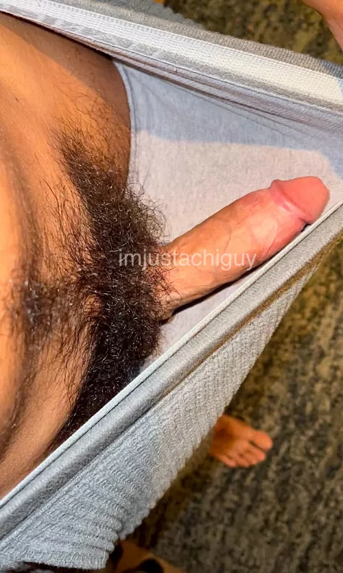 Been edging watching hot porn 😈💦