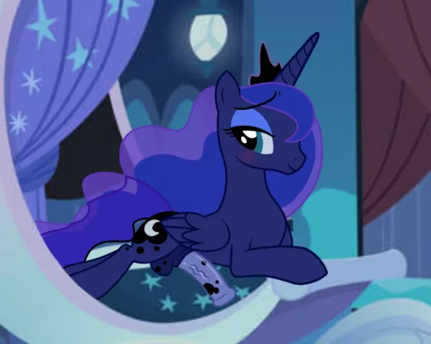 Futa luna (art by me)