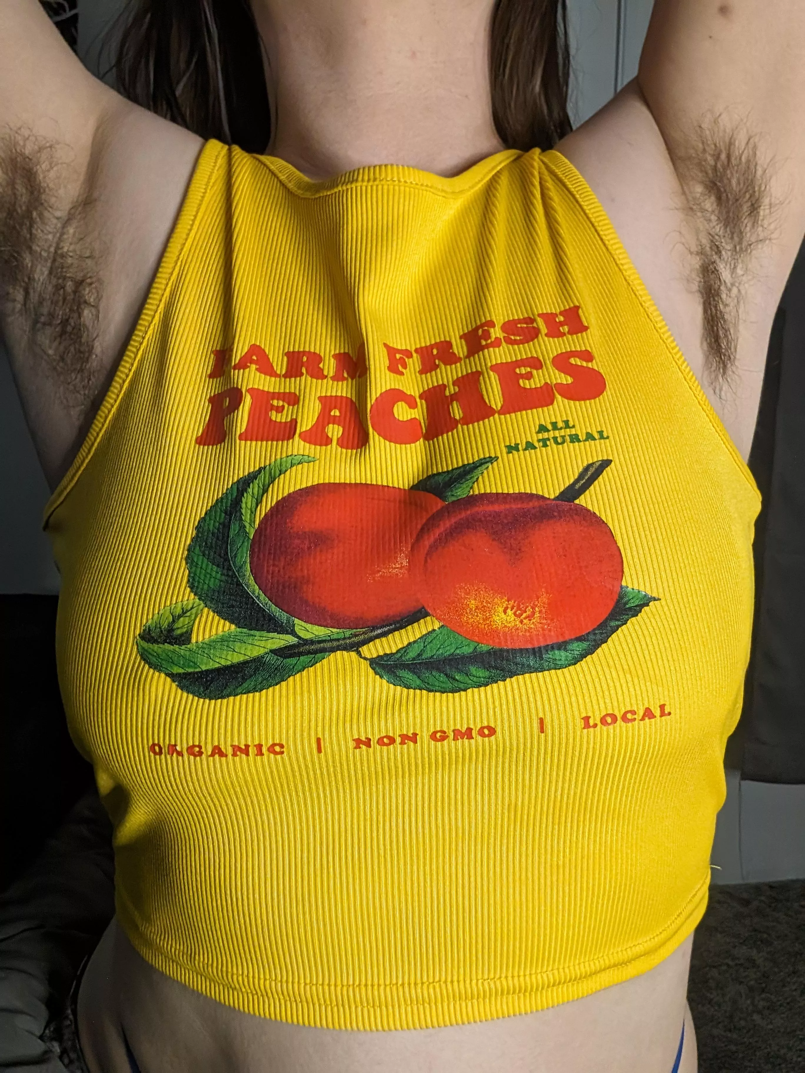 Great shirt to show off my pits in.. 