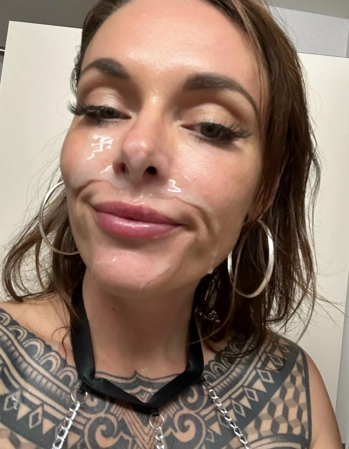 I like my cum mustache 