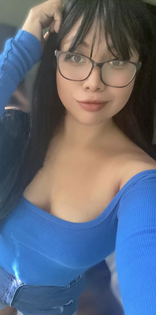 You can fuck your new spanish teacher before class :)